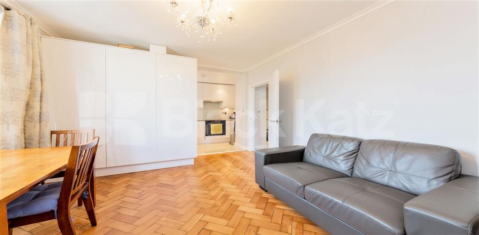 			HEATING and HOT WATER INCLUDED, 1 Bedroom, 1 bath, 1 reception Flat			 The Grampians, Shepherds Bush Road, Shepherds Bush